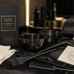 homme defrisage : kit de défrisage homme sur tissu noir satiné